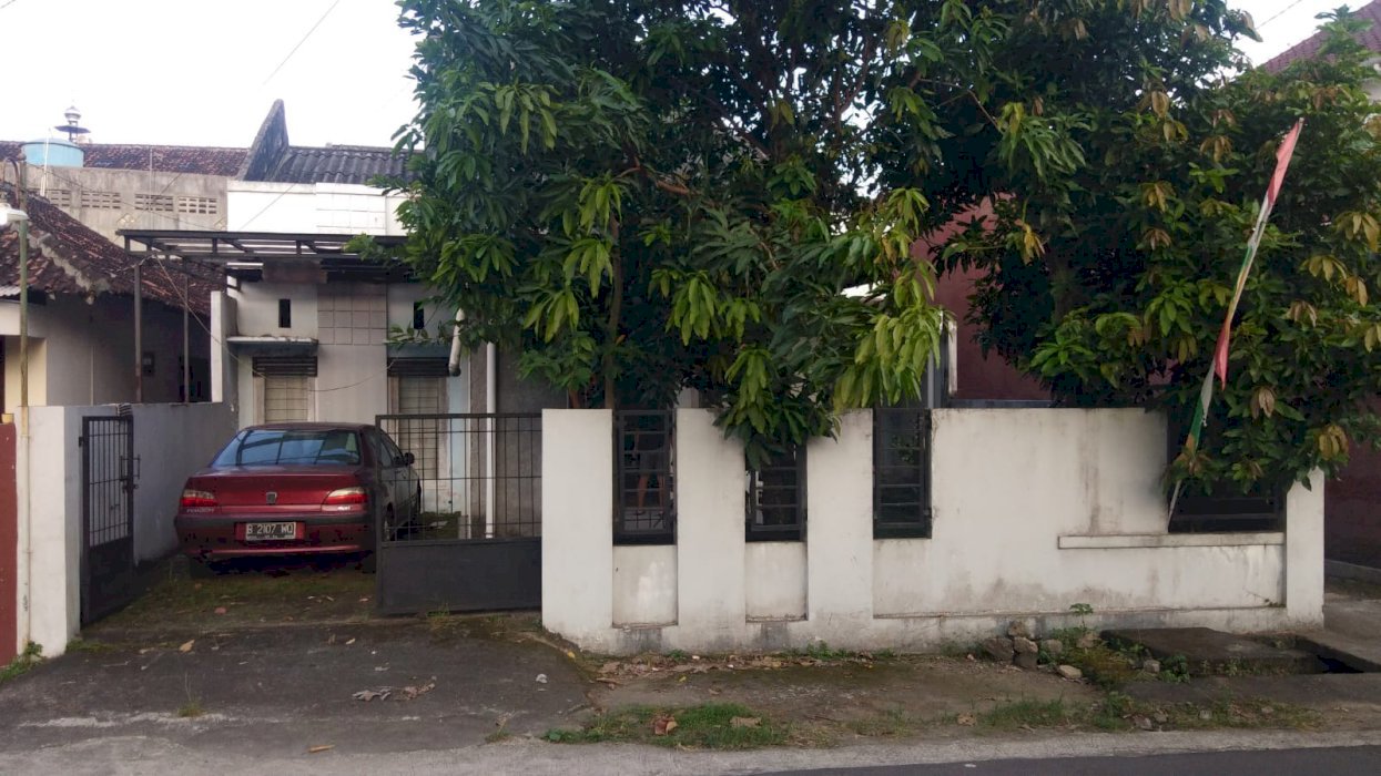 Dijual Tanah Bonus Rumah Lokasi Jl Kaliurang km 7 Sleman