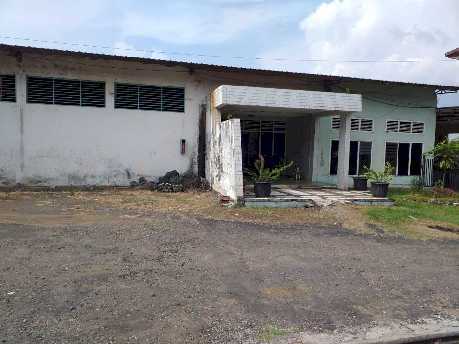 Disewakan gudang murah di ngaliyan, akses truk kecil