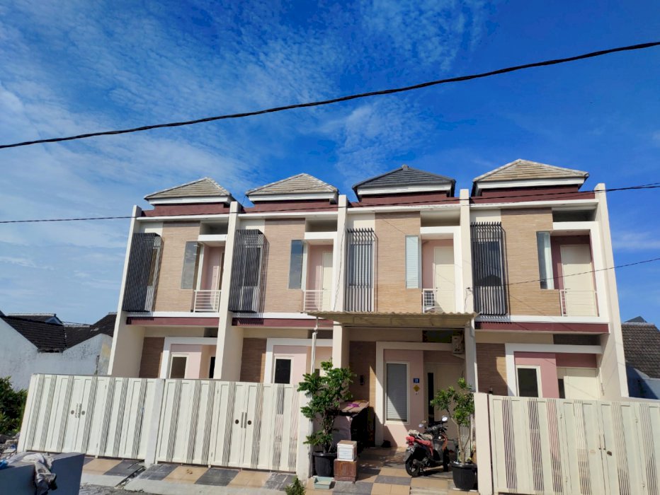RUMAH MURAH 2 LANTAI DI SURABAYA TIMUR