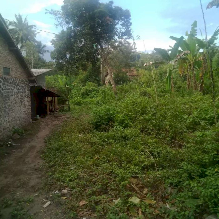 Tanah pekarangan jakal km 19