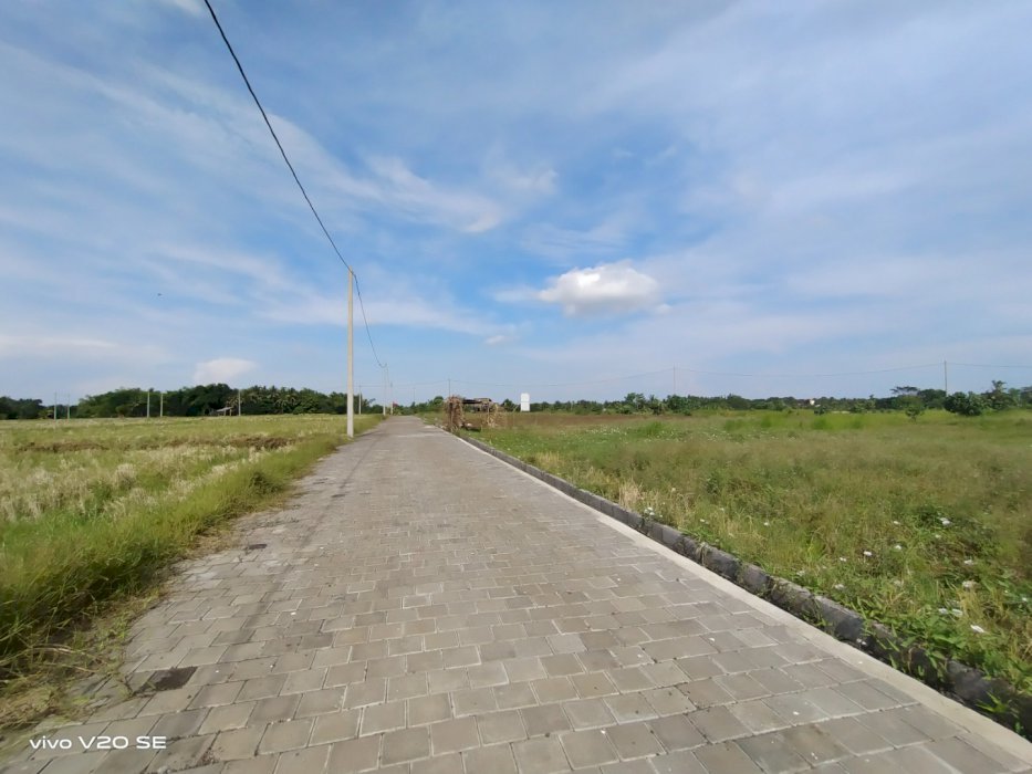 Buc tanah dekat pantai kedungu itr akomodasi pariwisata view sawah