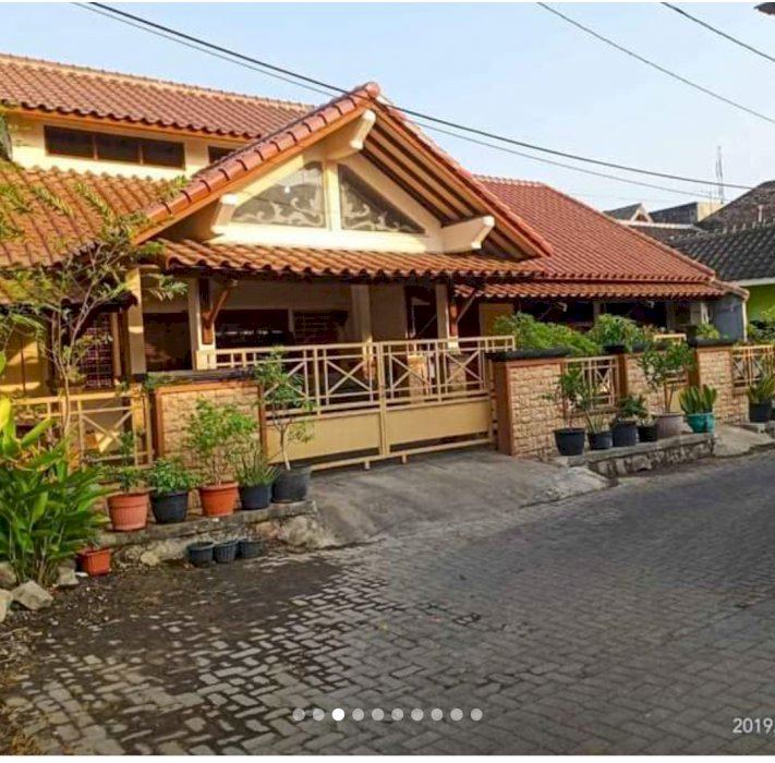Di jual rumah mewah di pedurungan timur