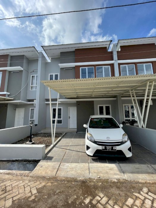 Runah murah 2 lantai ditengah kota makassar