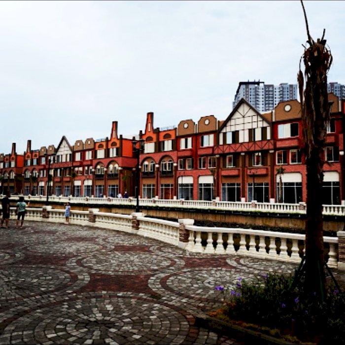 DIJUAL RUKO LA RIVIERA CHOCOLATE VILLAGE PIK 2