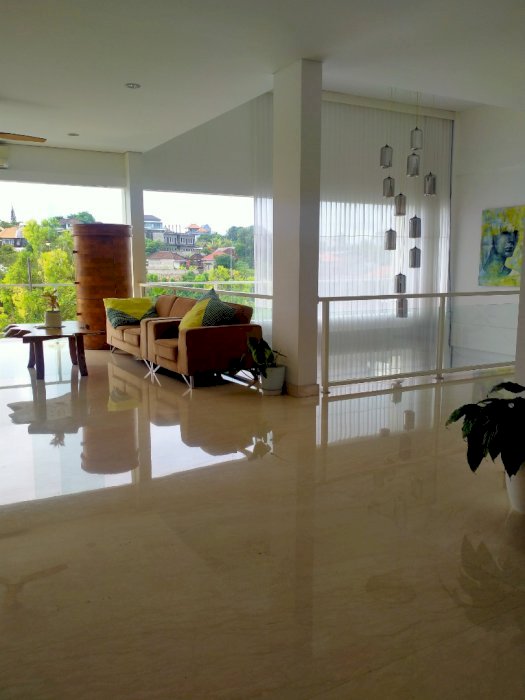 VILLA MEWAH bangunan BERKUALITAS Ungasan BALI KUTA BADUNG Bali