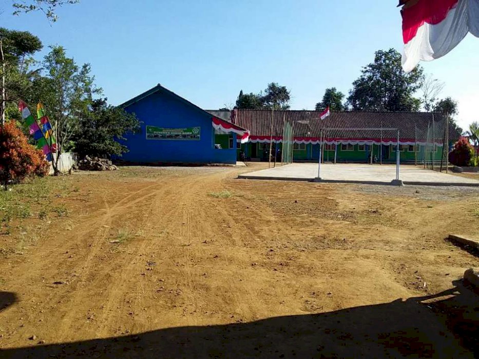 Dijual Sekolah MTs di daerah sukabumi