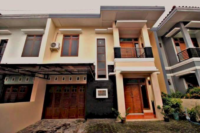 RUMAH FULLFURNISH AREA CATURTUNGGAL DEPOK SLEMAN ( DEKAT AMPLAZ)