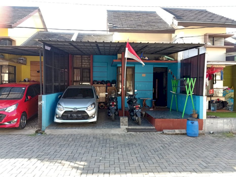 Dijual / Take Over Rumah dekat Kota cimahi