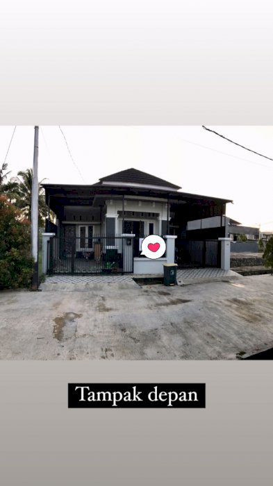 DI JUAL RUMAH DI KOMPLEK VILLA ASRI PADANG TIMUR PADANG