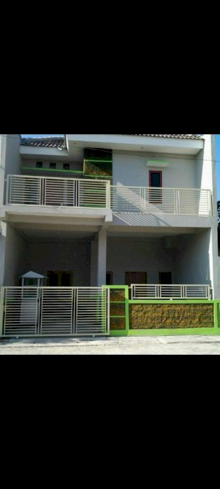 Di jual rumah kos 2 lantai