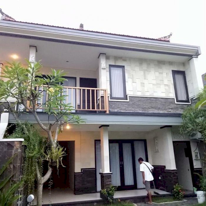 Dijual Villa di Padonan Canggu, Badung, Bali