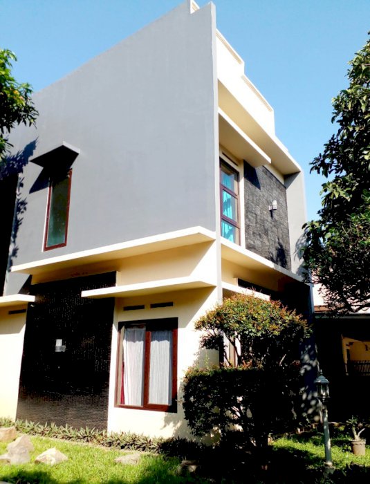 DI KONTRAKAN RUMAH FULL FURNITURE DI ANTAPANI RESIDENCE BANDUNG