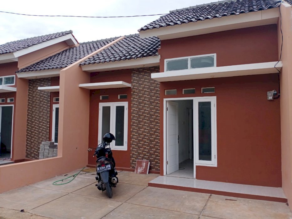 Rumah Minimalis Dekat Stasiun Kereta Dan Pusat Kota Depok