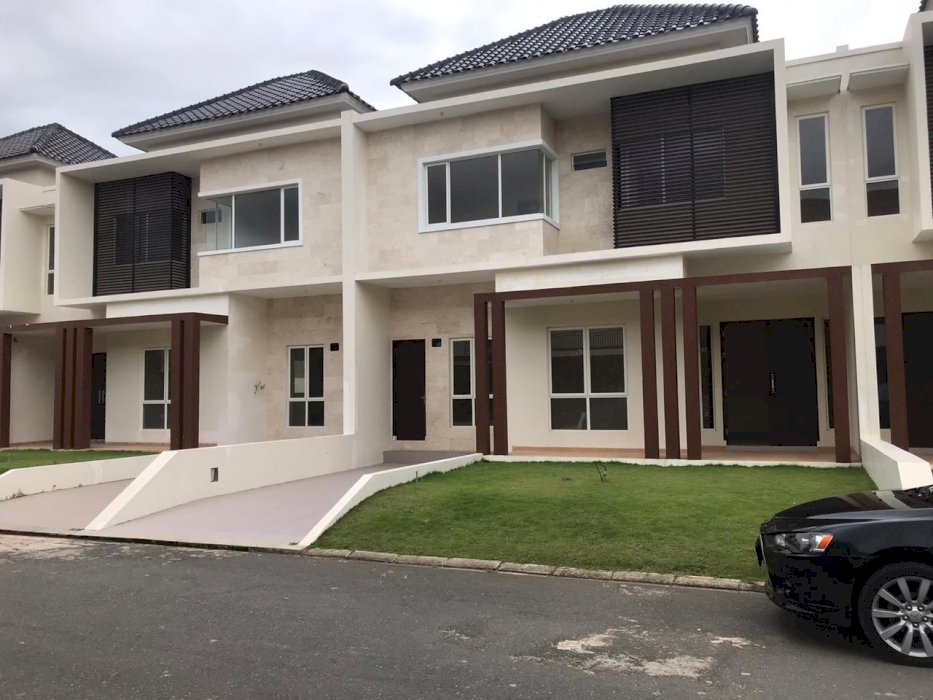 RUMAH READY STOCK CICILAN PERTAMA LANGSUNG TINGGAL