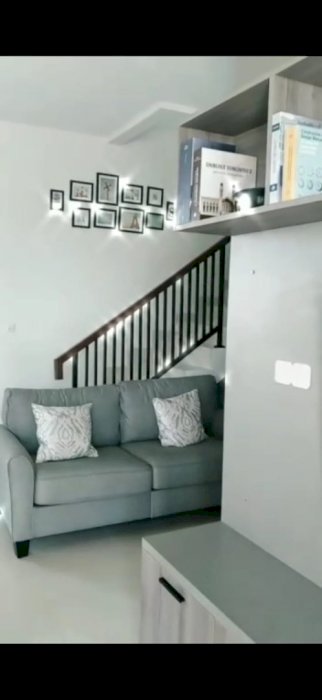 Di jual rumah murah 2 lantai