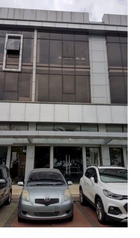 Ruko Avenue siap pakai 3lt luas 5x17 di Jakarta Garden City Cakung