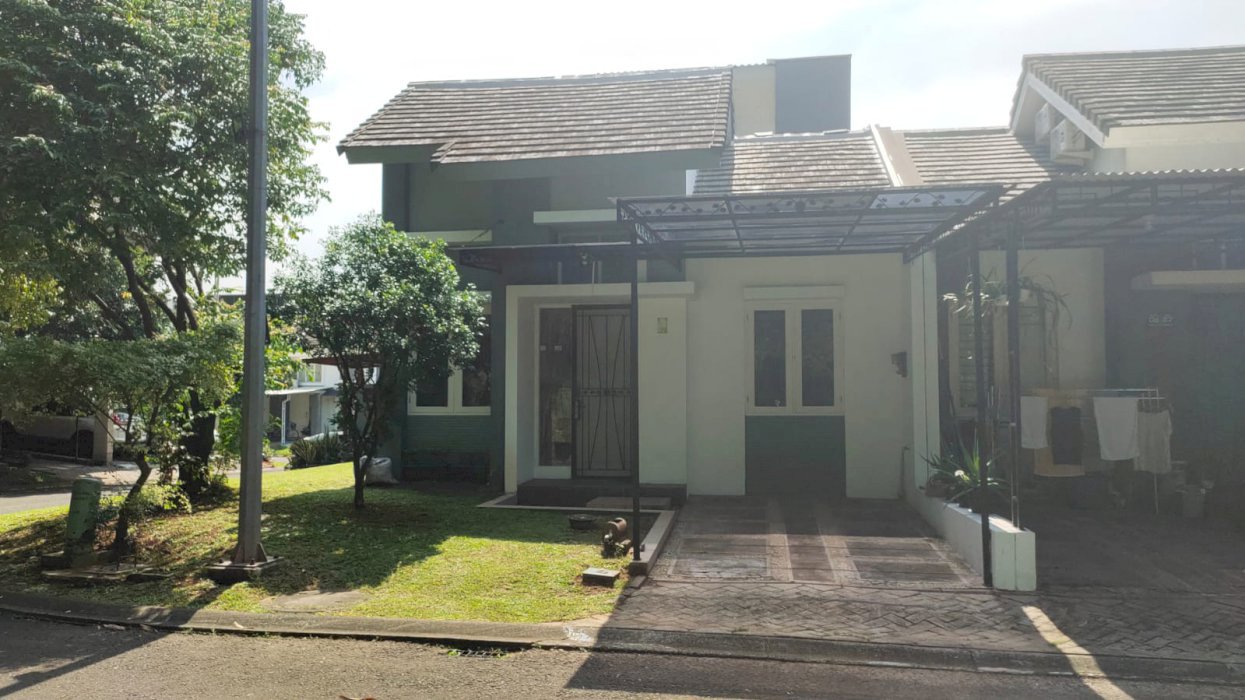 Rumah baru dijual siap huni