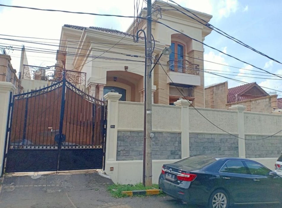 Jual Cepat Rumah Cinere Depok Komplek Megapolitan Cinere Mall