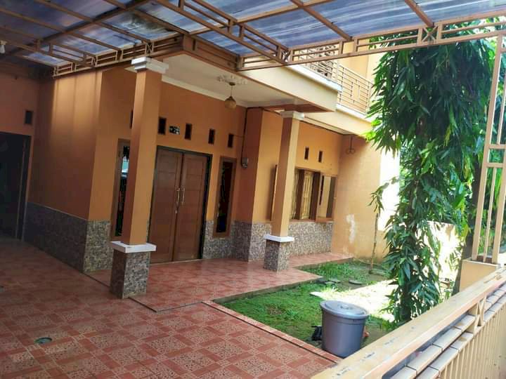 Dijual Cepat Rumah 2 lantai di Setu Cipayung Jaktim