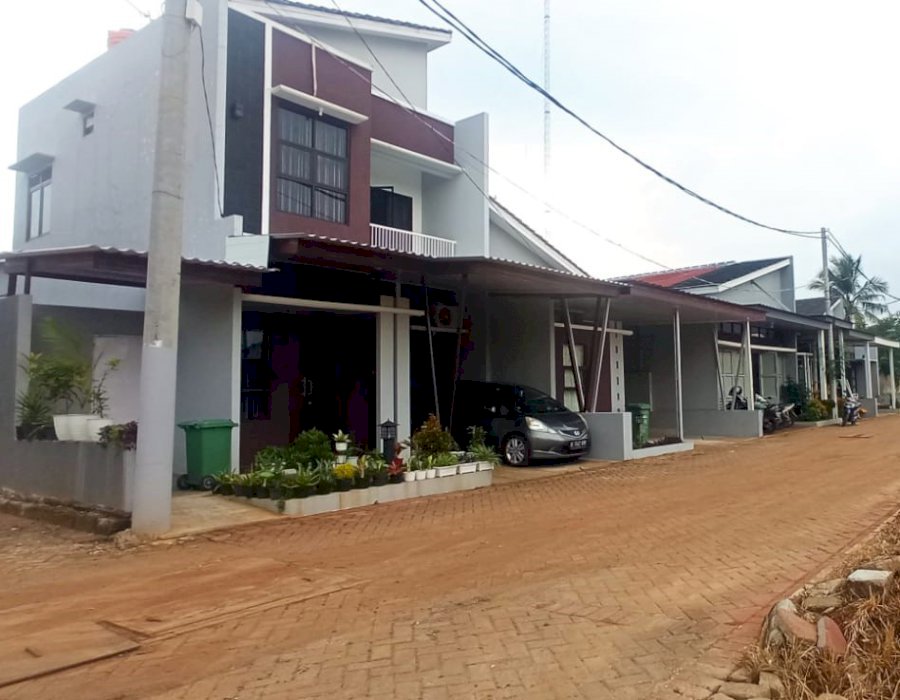 Rumah 2 Lantai di Bekasi Dekat Kawasan MM2100