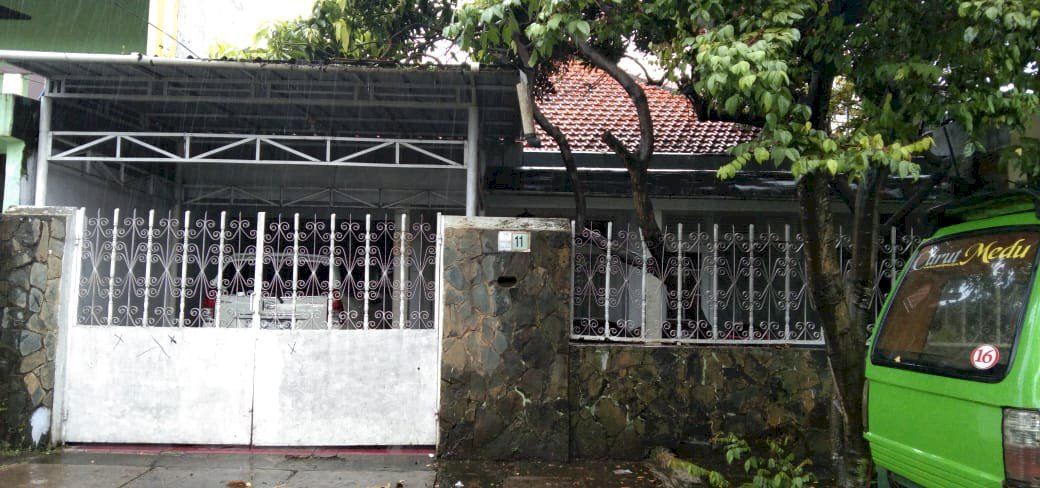 JUAL CEPAT RUMAH BAGUS PINGGIR JALAN DI BOGOR