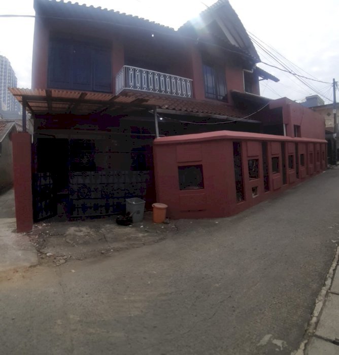 Disewakan Rumah 2 Lantai