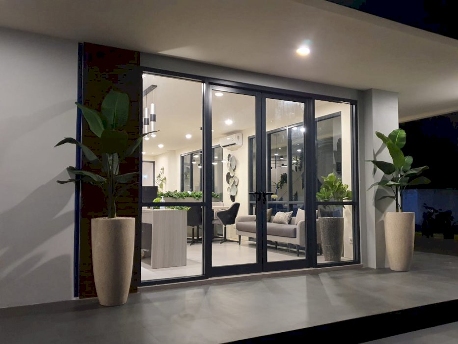 Ruko Siap Huni dikawasan CBD Surabaya Barat