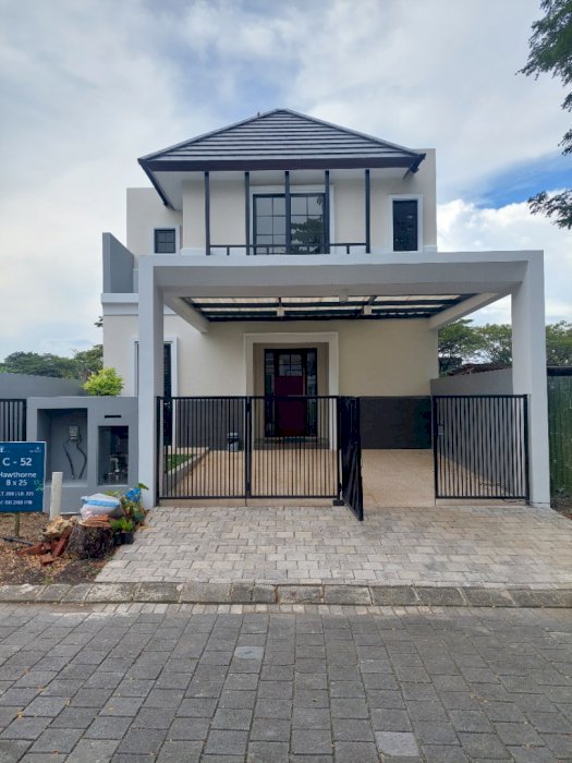 Rumah Mewah Bagus di Kawasan Elite SURABAYA Barat