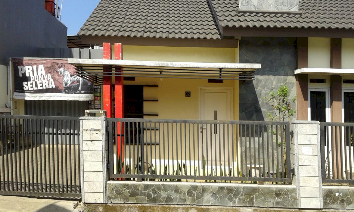 RUMAH DIJUAL -  Jln.Keb.Jeruk No.92  Rt.004/Rw.022