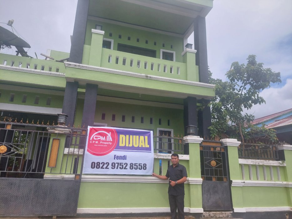 Jual rumah 2 lantai di sorong kilo 12