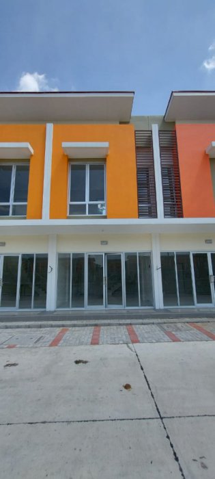 DI SEWAKAN RUKO GRAND BOULEVARD, TANGERANG BANTEN