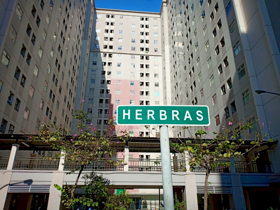 Jual Apartemen Kalibata Herbras lt3. 2br jd 1br furnished Siap pakai