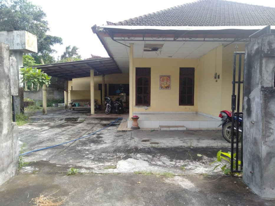 RUMAH DAN TANAH YANG LUAS DIJUAL DIPINGGIR JALAN NEGO