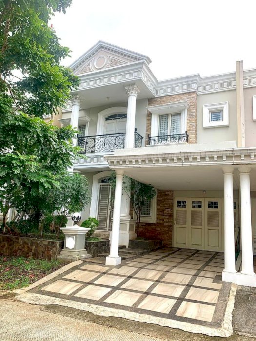 RUMAH BAGUS RAPI DI LIPPO CIKARANG