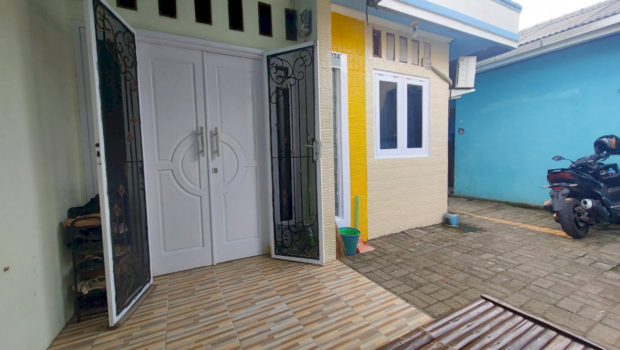 RUMAH & KOMTRAKAN 2 PINTU SHM DI JUAL CEPAT