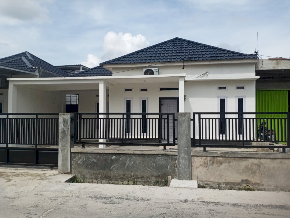 Dijual Rumah Baru Type 70/130 Jln Taman Karya Panam pku kota
