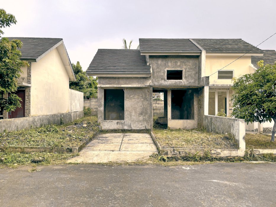 DI JUAL TANAH BONUS BANGUNAN DI TAMAN SAWANGAN RESIDENCE DEPOK