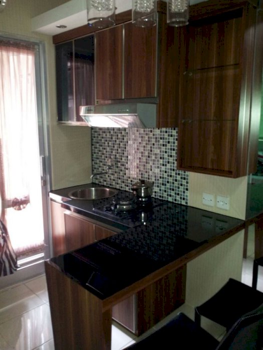 Disewakan 2 kamar furnish apartemen green bay Pluit