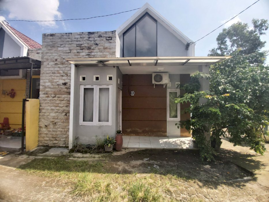 Rumah Minimalis Murah Sekali di Mojosongo, Jebres Solo