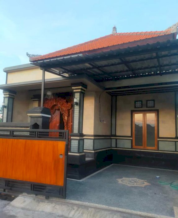 Dijual rumah baru siap huni di batubulan Gianyar Bali