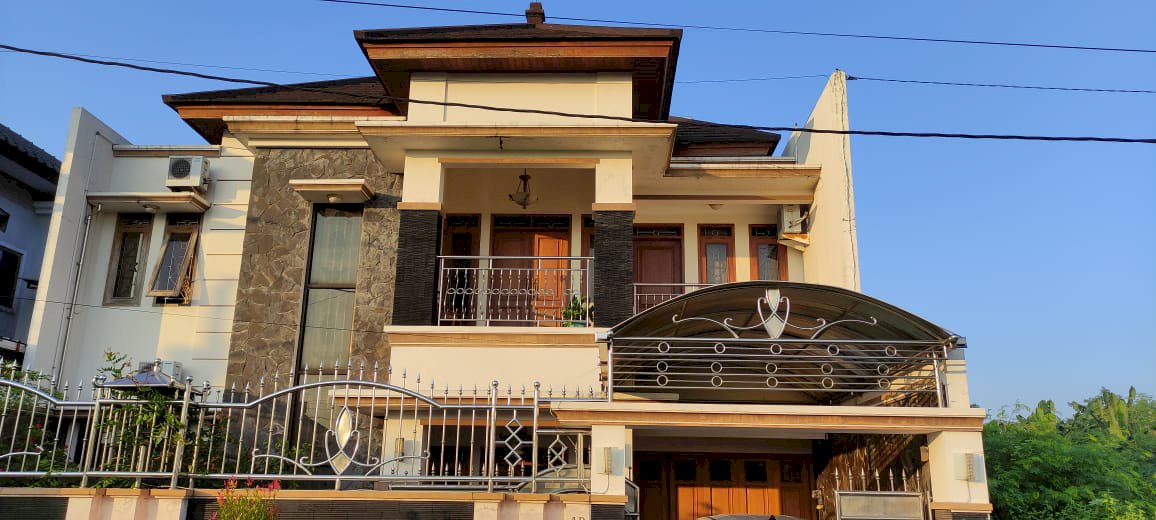 DI JUAL RUMAH PERUM FAJAR INDAH PERMATA COLOMADU KARANGANYAR SOLO RAYA