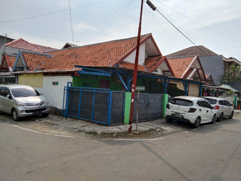 8 UNIT KONTRAKAN  BAGUS UNTUK INVESTASI DI CEMPAKA PUTIH JAKARTA PUSAT