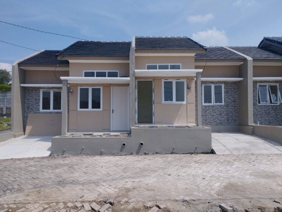 Rumah komersil 300jtan