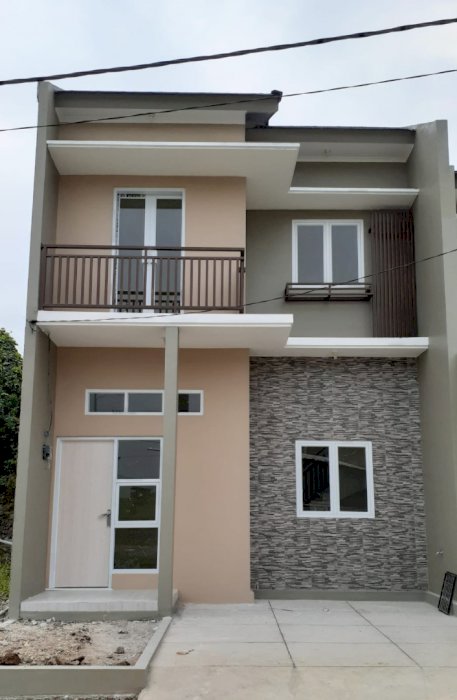 Rumah komersil 2lt. Hanya 400jtan