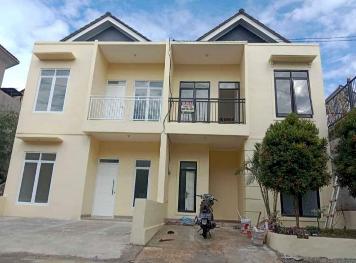 Rumah ready di cluster sedayu villas depok