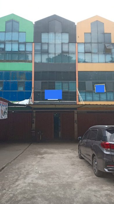 Ruko 3 Lantai dgn lokasi Strategis di Jati Asih