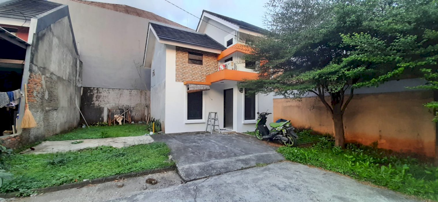 Rumah di perum ega Cluster 3 Pekayon bekasi