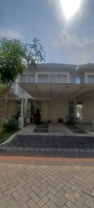 Jual dan sewa rumah digrand pakuwon surabaya,