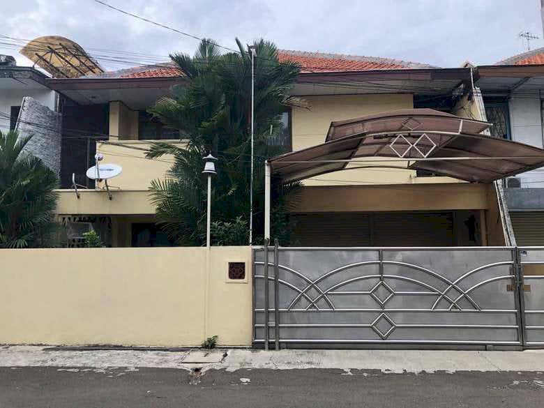 DI JUAL RUMAH CLUSTER STRATEGIS DAN CANTIK