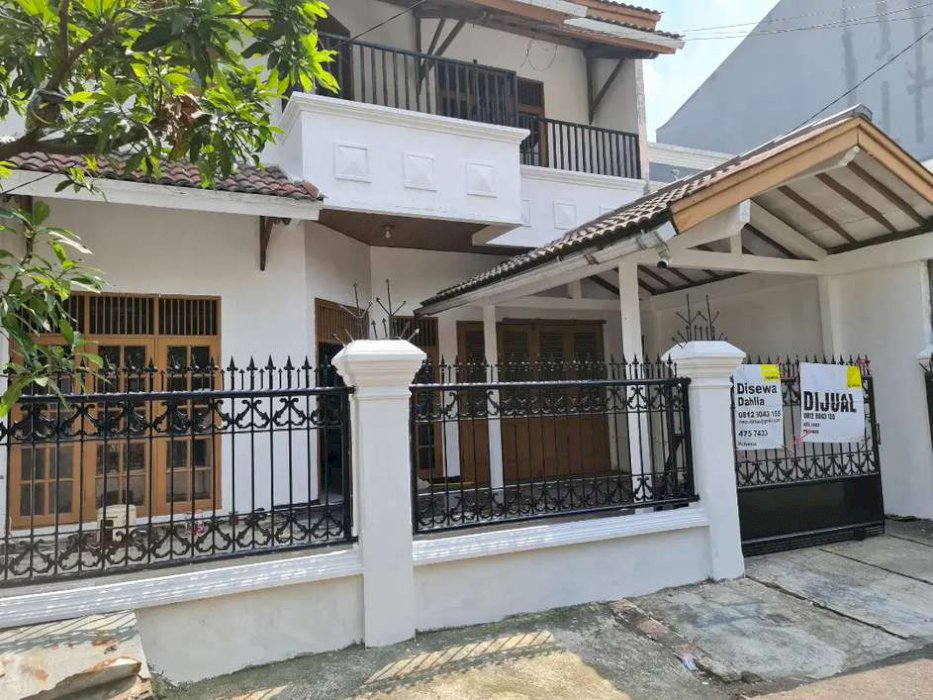 Rumah dekat kawasan idustri dan jalur LRT